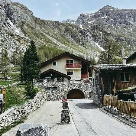 Esprit - Splendide Vue Montagne A 180 Appartement *
